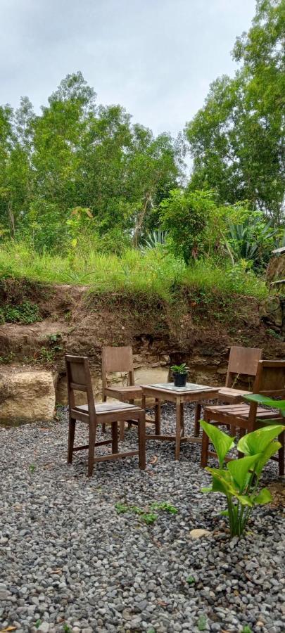 Omah Cantrik, Ethnic Java House With Nature View Jarakan Luaran gambar